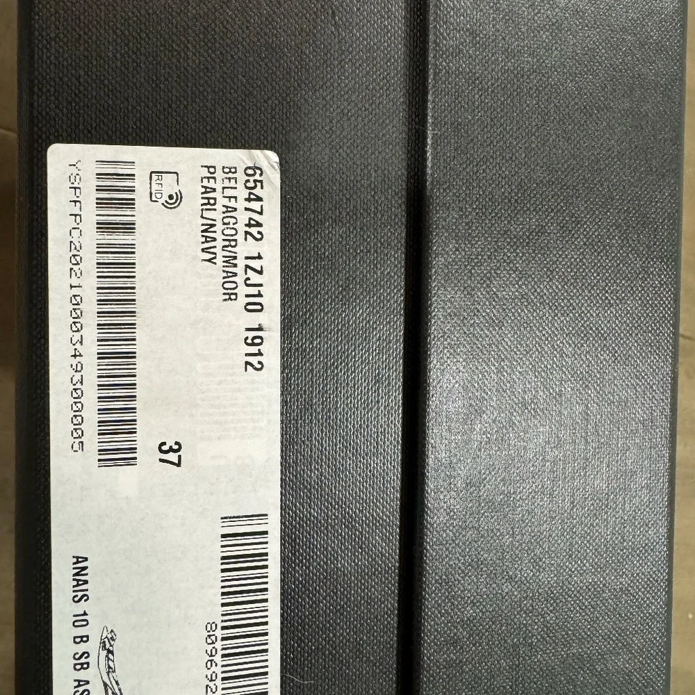 YSL Anais Slingback Flats - Picture 4 of 6